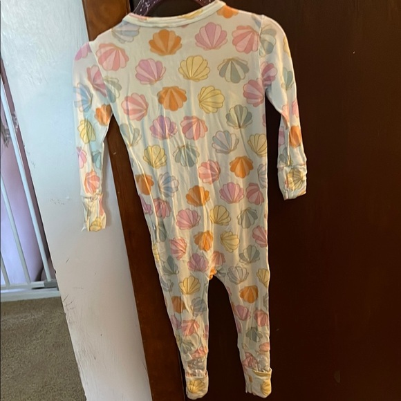 Posh Peanut Blue and Pink Footies Pajamas with Snug Fit - Picture 6 of 6